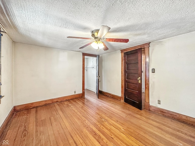102 N Linwood Ave, Indianapolis, IN 46201 - photo 32