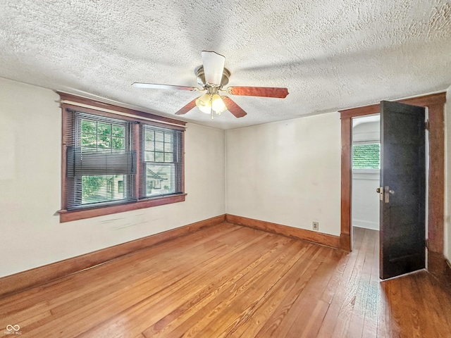 102 N Linwood Ave, Indianapolis, IN 46201 - photo 31