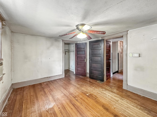 102 N Linwood Ave, Indianapolis, IN 46201 - photo 25