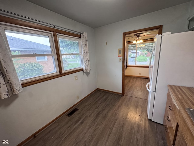 1610 N Coolidge Ave, Indianapolis, IN 46219 - photo 12