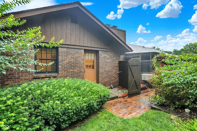 8537 Ridge Hill Dr, Indianapolis, IN 46217 - photo 30