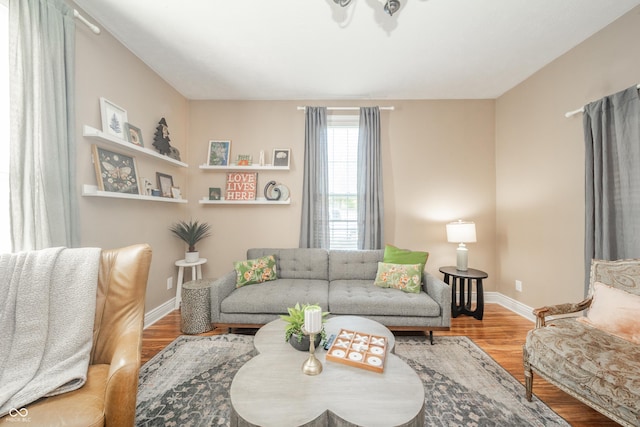 211 Taylor St, Pendleton, IN 46064 - photo 5