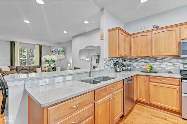 12675 Hollice Ln, Fishers, IN 46037 - photo 8