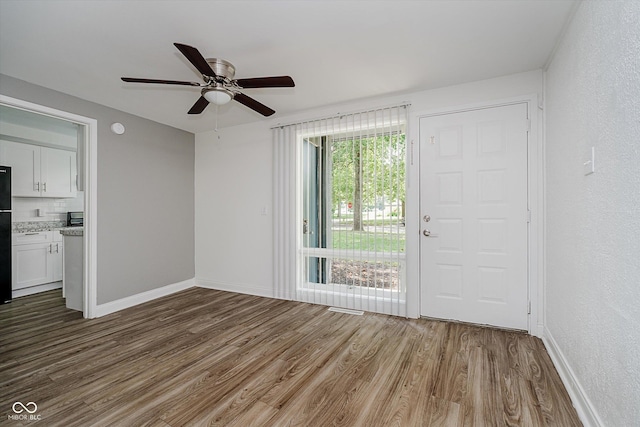 2360 Village Dr, Columbus, IN 47201 - photo 9