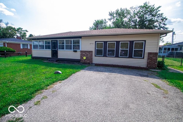 2752 N Keystone Ave, Indianapolis, IN 46218 - photo 1