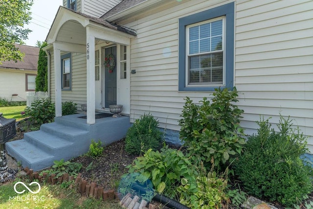 560 S Center St, Plainfield, IN 46168 - photo 3
