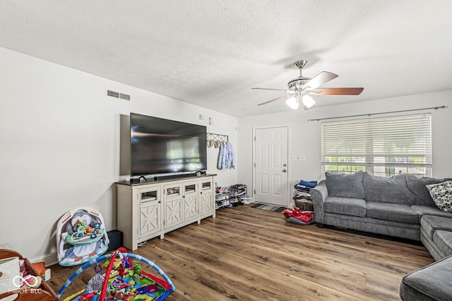 12749 Vikings Ln, Fishers, IN 46037 - photo 10