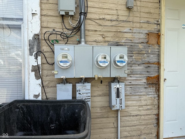 8021/2 N Mulberry St, Muncie, IN 47305 - photo 16