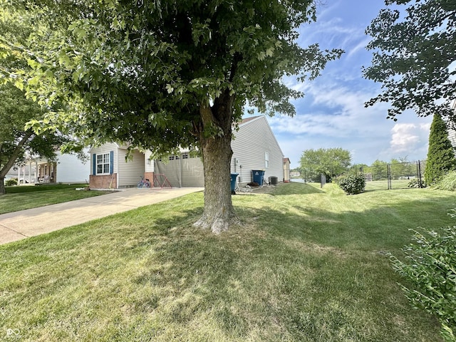 8436 Captain Dr, Avon, IN 46123 - photo 2