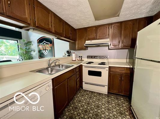 9326 S Lake Ridge Dr Unit 61, Bloomington, IN 47401 - photo 8