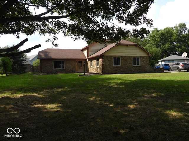 5962 Oak Hill W Dr, Plainfield, IN 46168 - photo 1