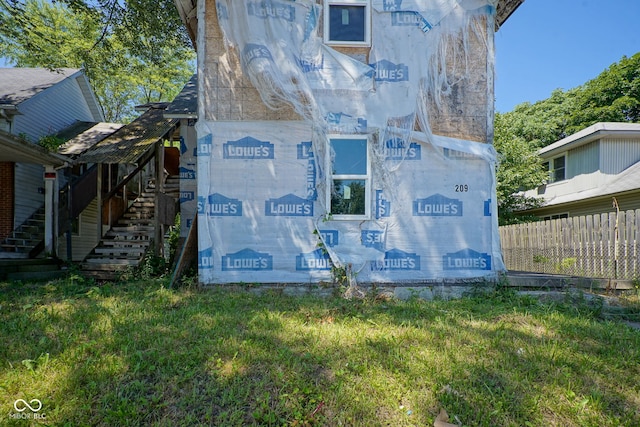 2209 Noble St, Anderson, IN 46016 - photo 2