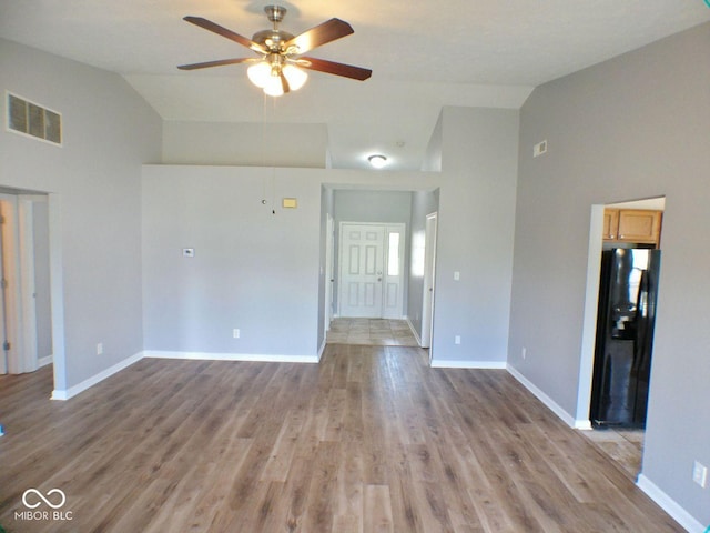 5633 Wynridge Ct, Indianapolis, IN 46235 - photo 3