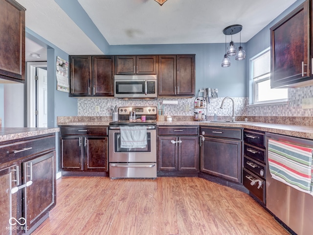 7518 Boundary Bay Ct, Indianapolis, IN 46217 - photo 16