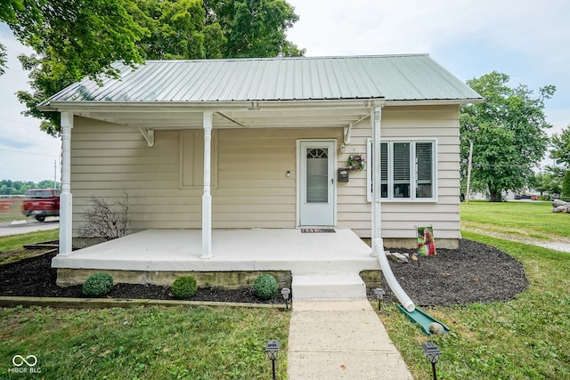 230 3rd St, Tipton, IN 46072 - photo 1