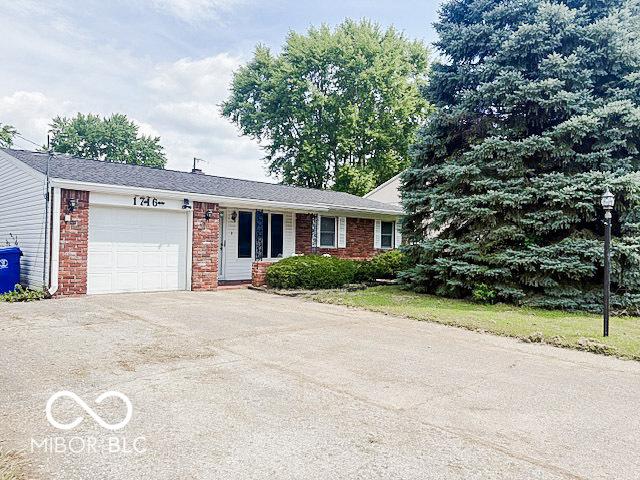 1716 Oakhill Rd, Kokomo, IN 46902 - photo 1