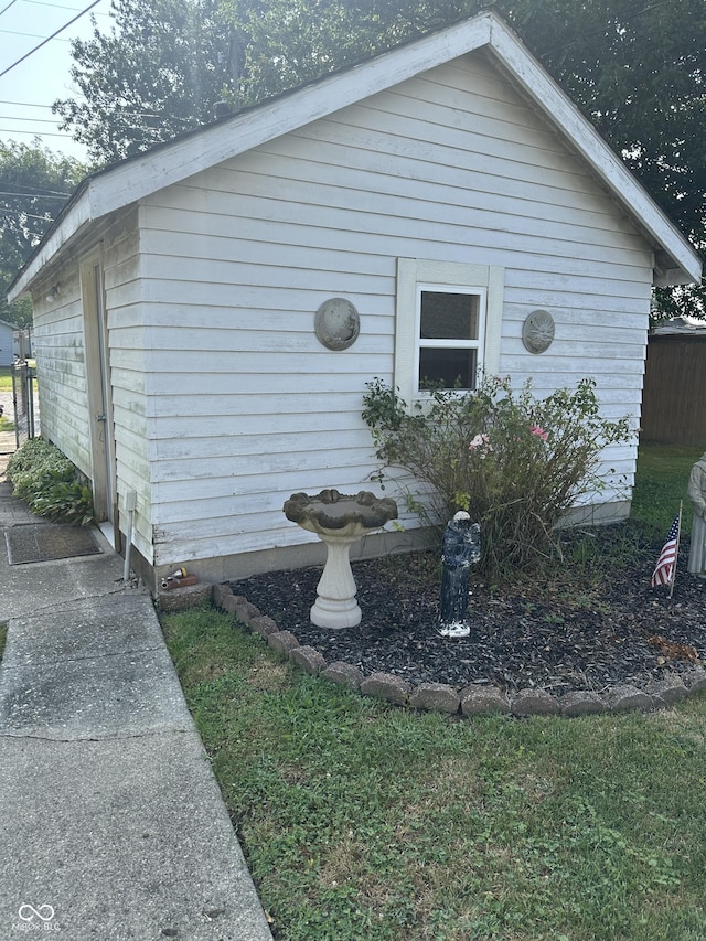 719 N E St, Tipton, IN 46072 - photo 17