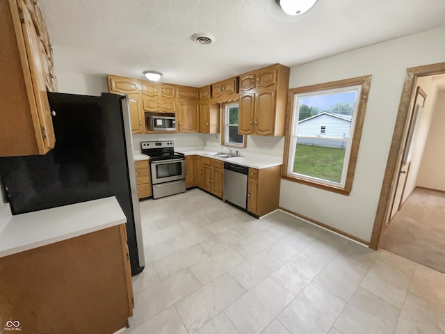 3218 W 18th St, Anderson, IN 46011 - photo 6