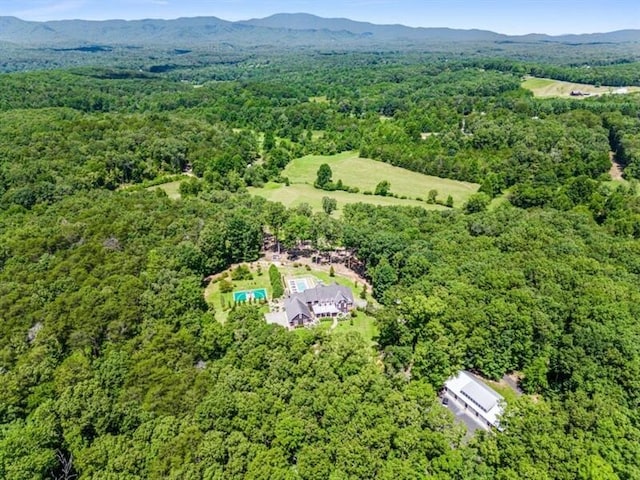 drone / aerial view featuring a mountain view