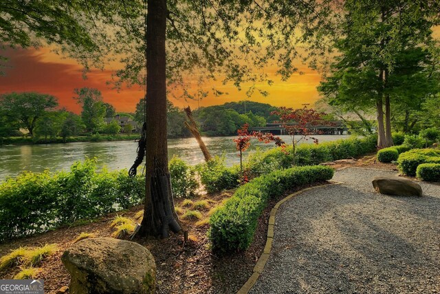 318 Sandy Springs Cir Unit 260, Sandy Springs, GA 30328 - view of home's community with a water view