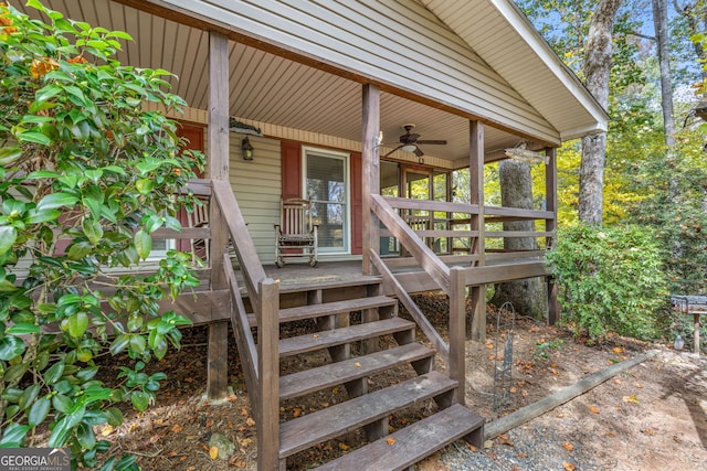 entrance to property with ceiling fan