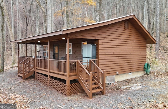 view of front of house with covered porch