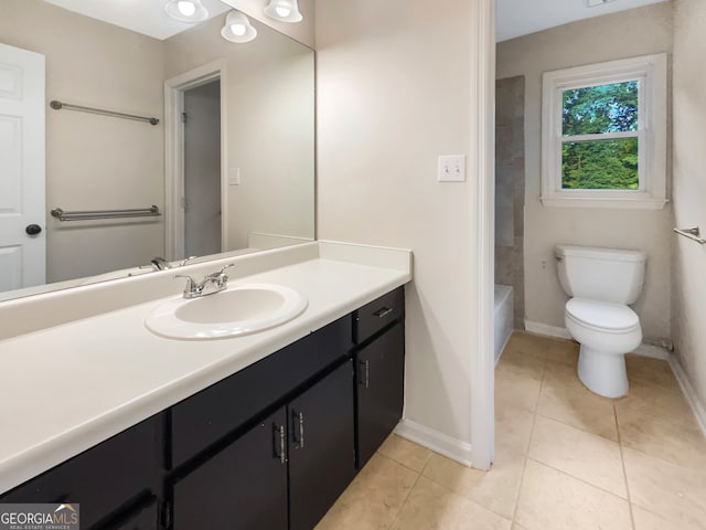 unfurnished room featuring ornamental molding, carpet, ceiling fan, and a tray ceiling