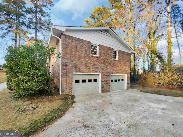 Listing photo 2 for 2240 Spalding Dr, Marietta GA 30062