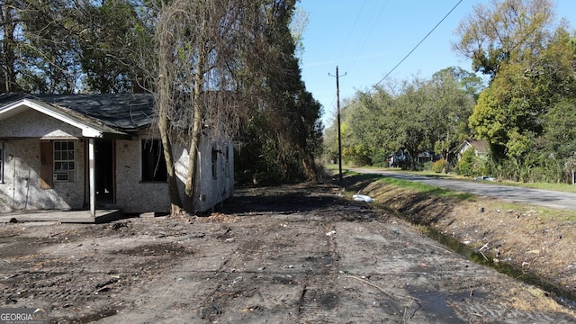 view of side of property