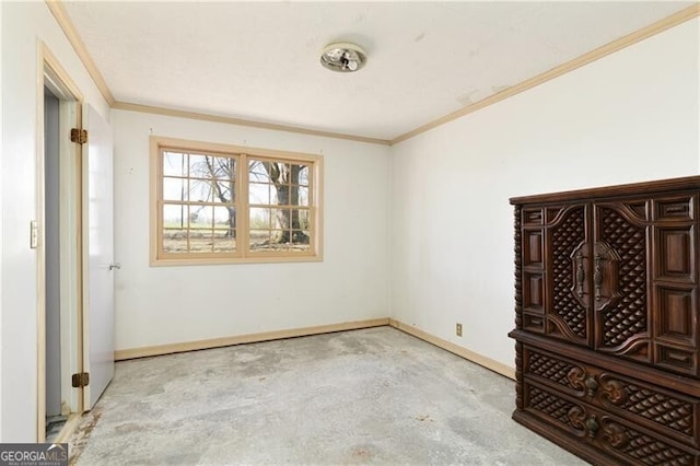 unfurnished room featuring ornamental molding