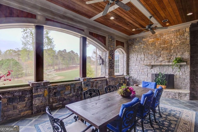 view of terrace featuring ceiling fan