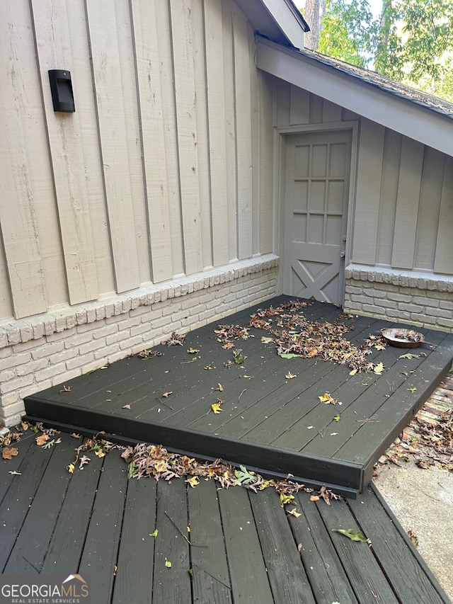 exterior space featuring a skylight