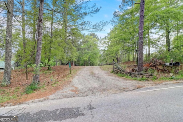 Listing photo 3 for 2421 Bethel Rd NE, Conyers GA 30012