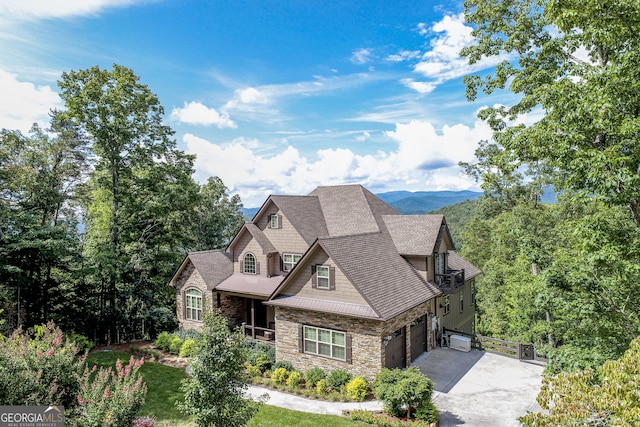 view of front of house with a garage