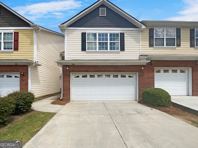 view of front of home featuring a garage