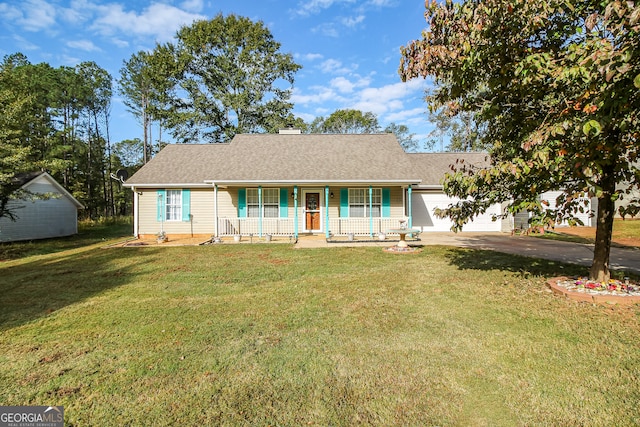 doorway to property featuring covered porch