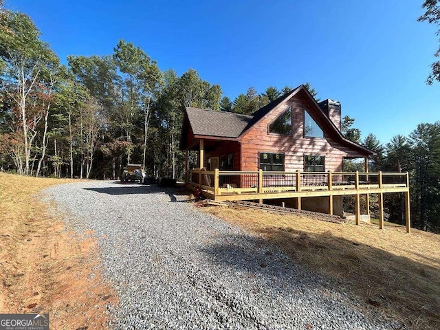 view of front of property featuring a deck