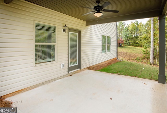 172 Chapman Rdg, Macon, GA 31211 - view of patio / terrace featuring a ceiling fan
