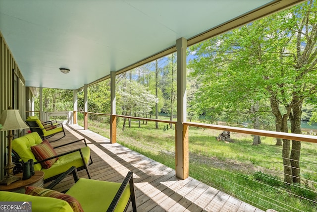 view of sunroom / solarium