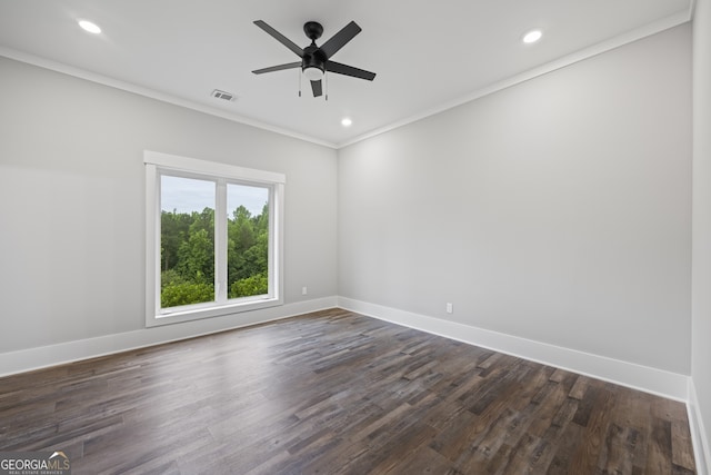 empty room with ceiling fan, wood-type flooring, and ornamental molding