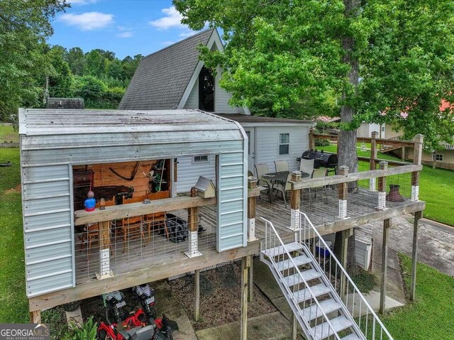 view of shed / structure