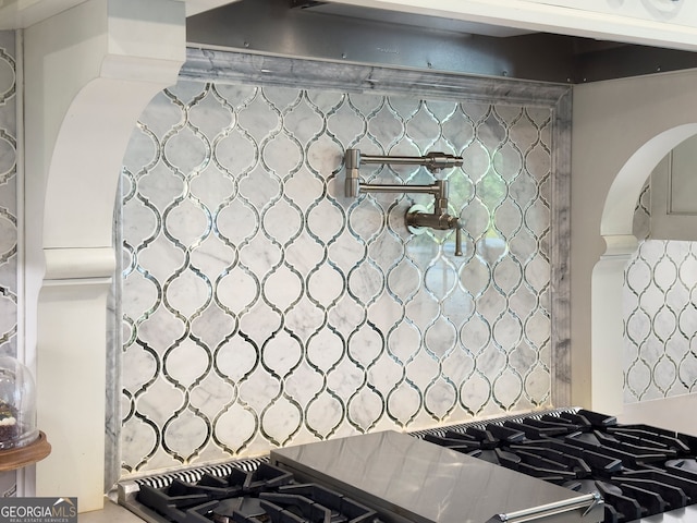 kitchen with tasteful backsplash