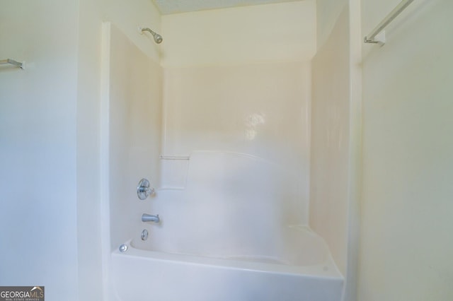 bathroom featuring shower / bathtub combination