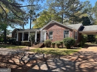 view of single story home