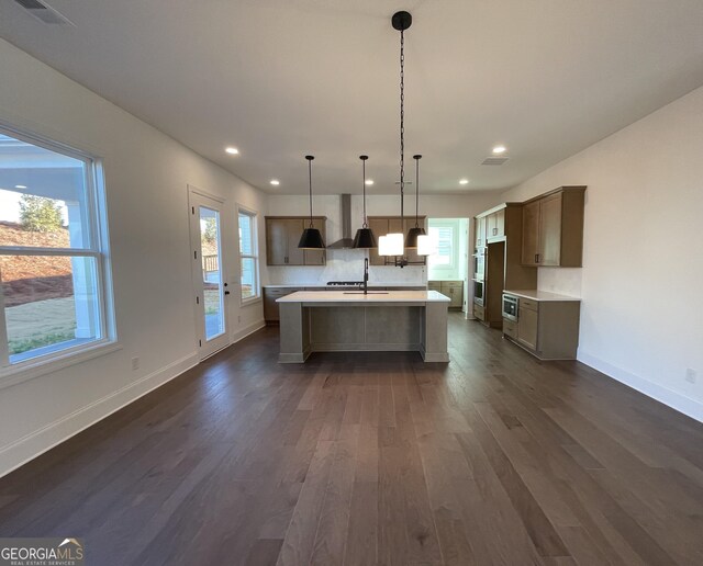 dining room featuring light hardwood / wood-style flooring