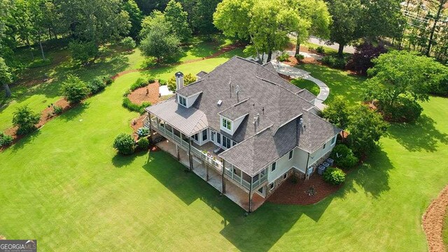 aerial view of property and surrounding area
