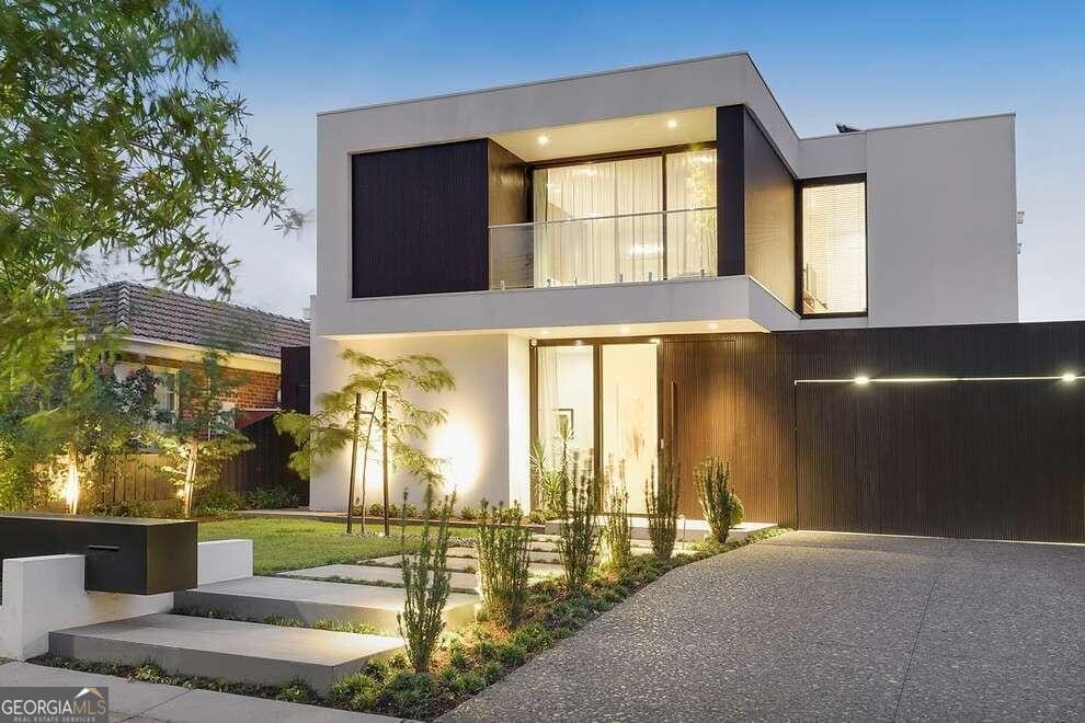 contemporary house featuring a balcony