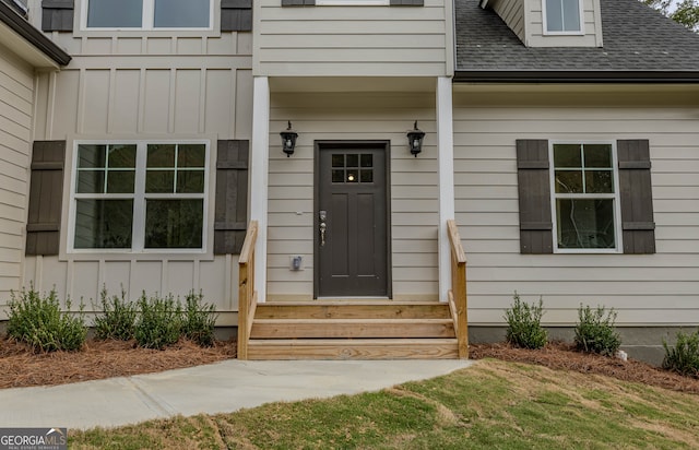 view of property entrance