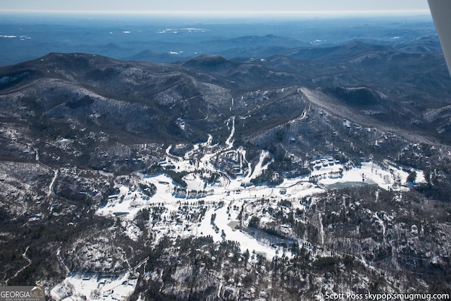 view of mountain feature