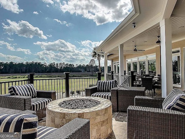 view of patio with ceiling fan